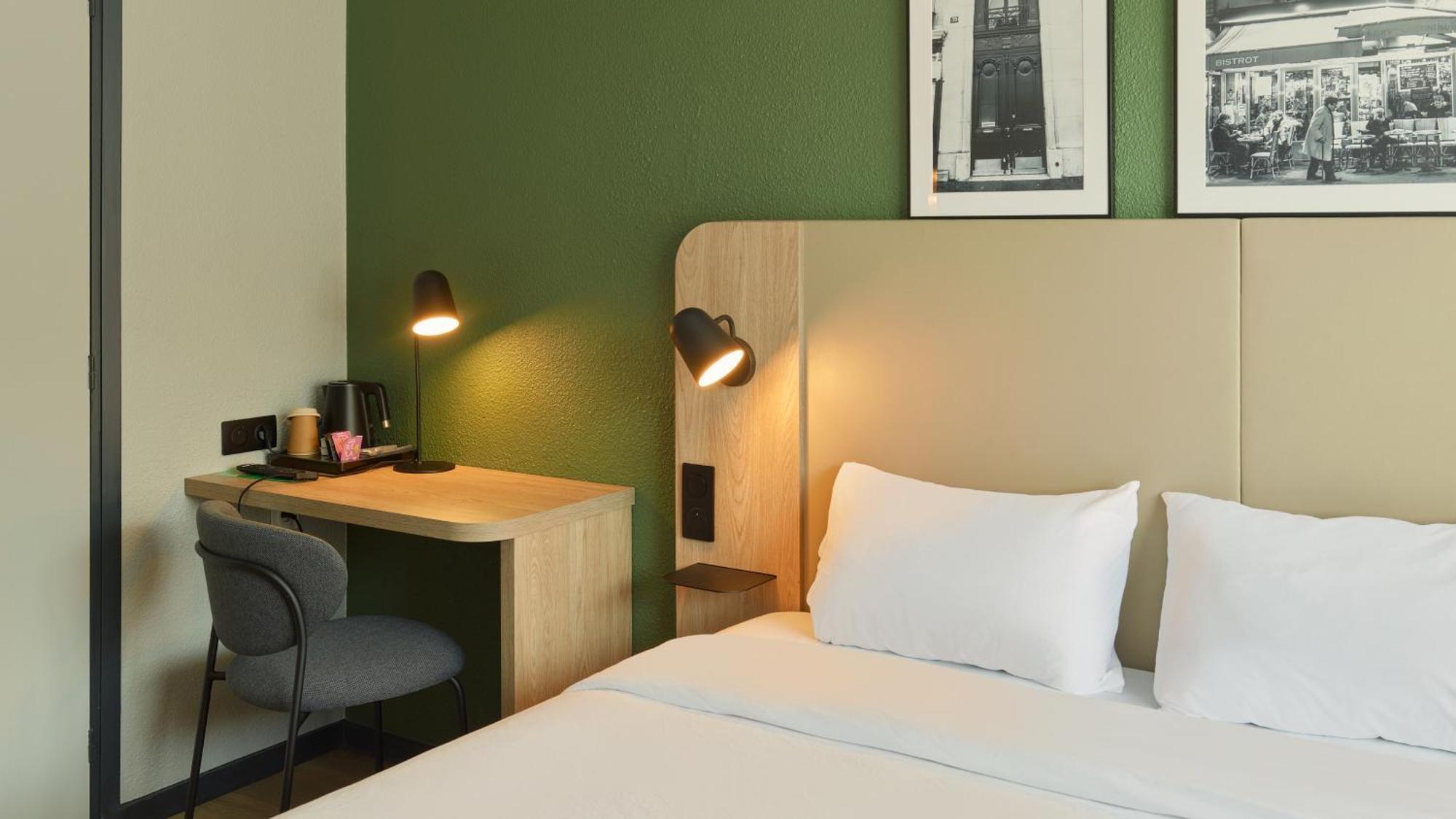 Campanile Les Ulis - Courtaboeuf Hotell Exteriör bild